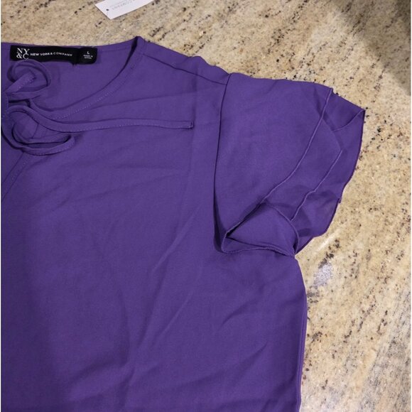 New! NY & Co Size L Purple Flutter Sleeve Tie Neck Keyhole Blouse Cute - Picture 8 of 11